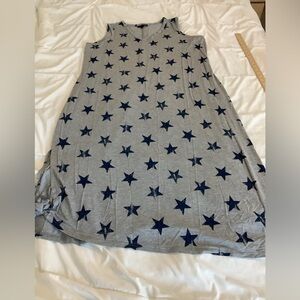 Lane Bryant Knit Maxi Dress Sz 18/20 blue stars on gray side slit w/tie